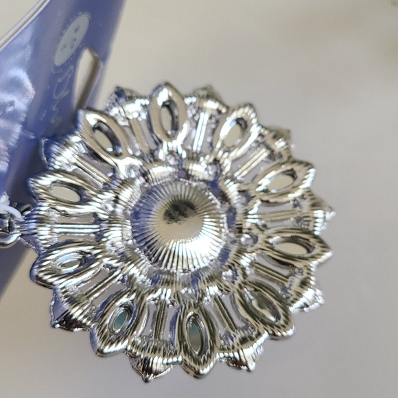 Pendant - Picture 4 of 7